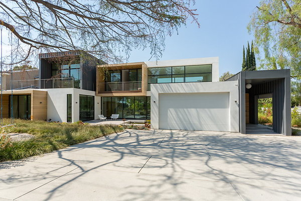 005 Modern-009 resize