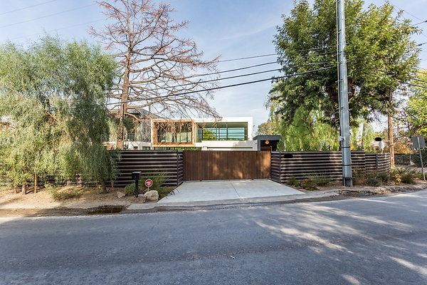 005 Modern-003 resize