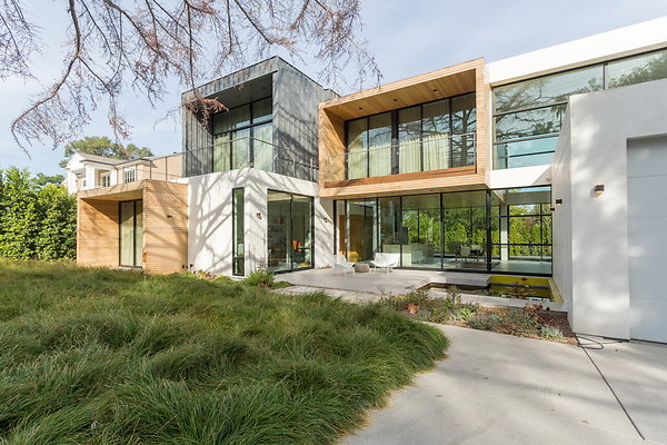 005 Modern-006 resize