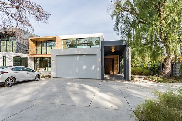 005 Modern-022 resize