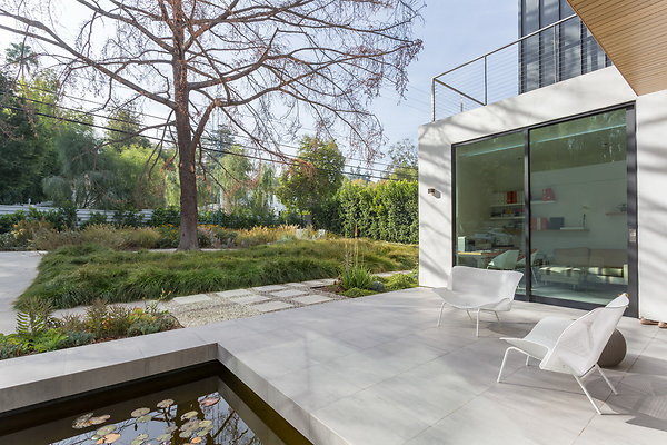 005 Modern-017 resize