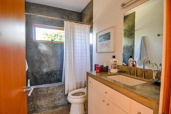 Modern 328 045 Modern 328 045