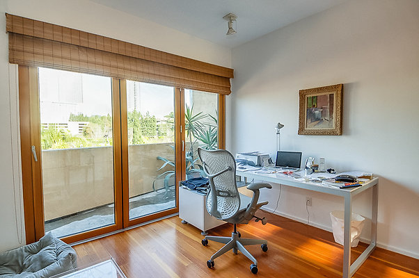 Modern 328 043 Modern 328 043