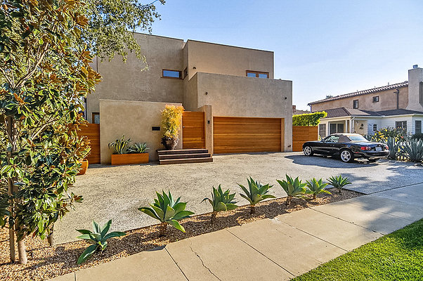 Modern 328 005 Modern 328 005