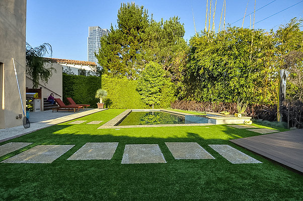 Modern 328 058 Modern 328 058