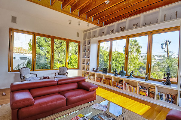 Modern 328 023 Modern 328 023