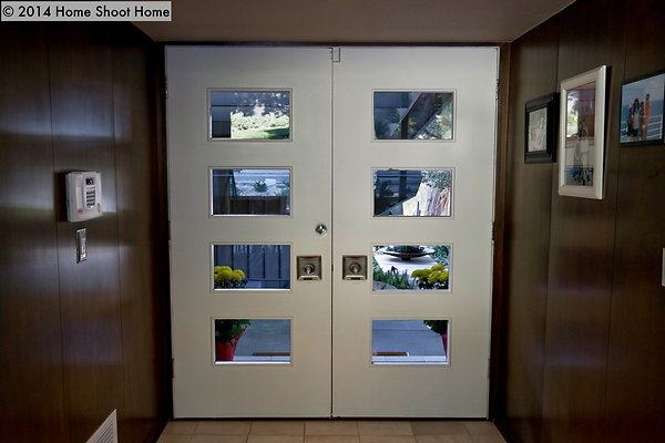 03entrance-reverse