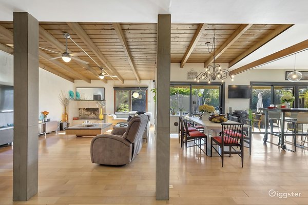 modern-ranch-home-on-a-1-4-acre-in-sherwood-forest-03