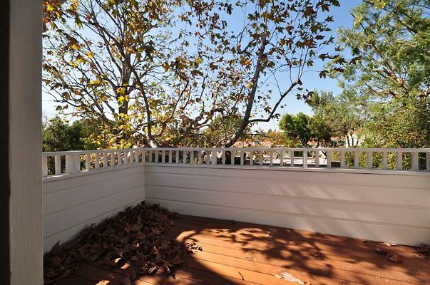 9188 balcony 9188 balcony