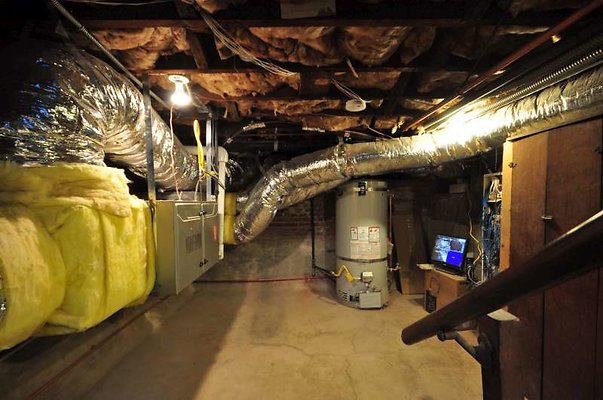 9188 basement2 9188 basement2