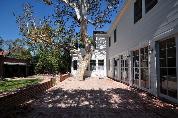 9188 patio2 9188 patio2