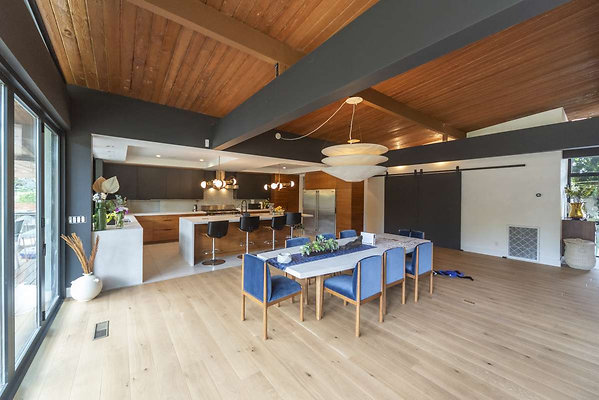 9594 dining 2