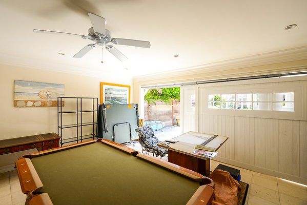 UNIVERSAL-B470-LA-49