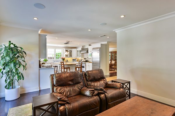 UNIVERSAL-B470-LA-13