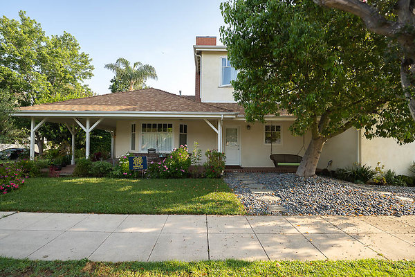 1-benedicthouse 3 jpg