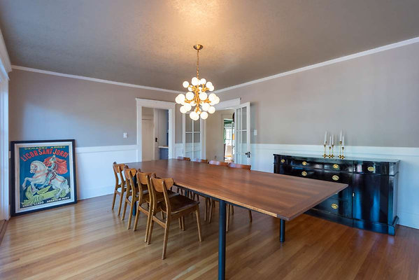 12717 dining 5