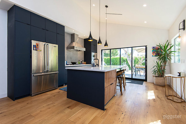 huge-open-concept-suburban-modern-farmhouse-03 huge-open-concept-suburban-modern-farmhouse-03