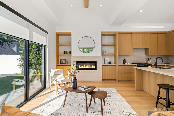 golden-hour-modern-retreat-45