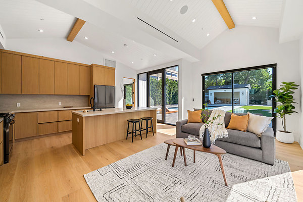 golden-hour-modern-retreat-35