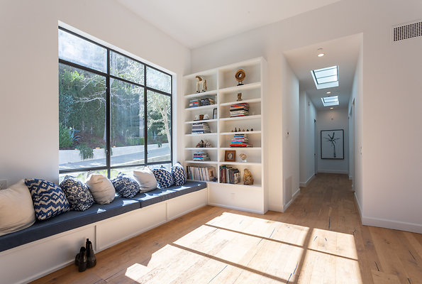 neweastwestlocationsincIMG-02437 neweastwestlocationsincIMG-02437