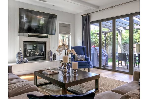 11-bradleyhouse living new 1 jpg 11-bradleyhouse living new 1 jpg