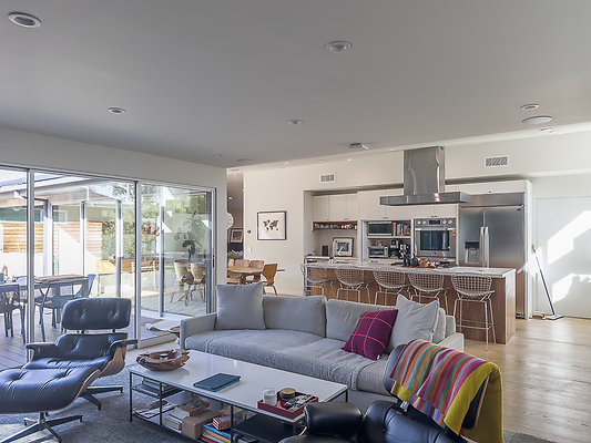 27-medvedhouse 61 jpg 27-medvedhouse 61 jpg