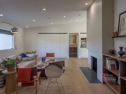 19-medvedhouse 18 jpg 19-medvedhouse 18 jpg