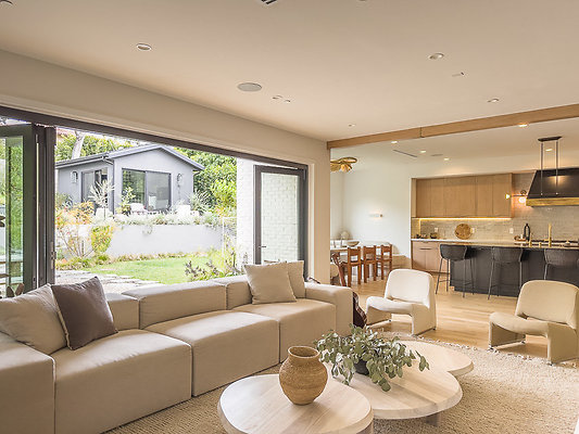 25-smokeyhouse 52 jpg