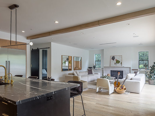 35-smokeyhouse 41 jpg