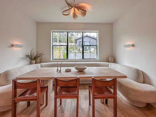 37-smokeyhouse 42 jpg