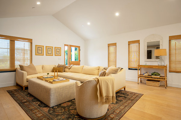 UNIVERSAL-D284-MRV-13