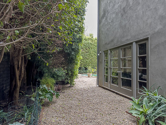 56-georgiahouse 75 jpg