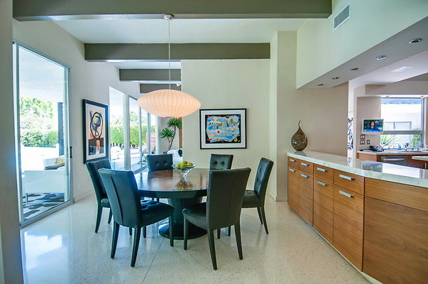 011 Modern 025 resize