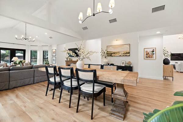 UNIVERSAL-C233-PORTERRANCH-17